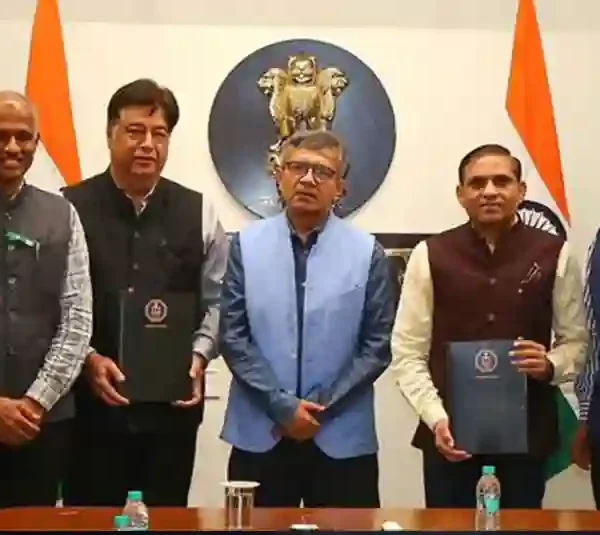 Aatmanirbhar Bharat: MoD inks Rs 449 crore contract for 20 Enhanced Capability Global Navigation Satellite System Jammers for Indian Navy